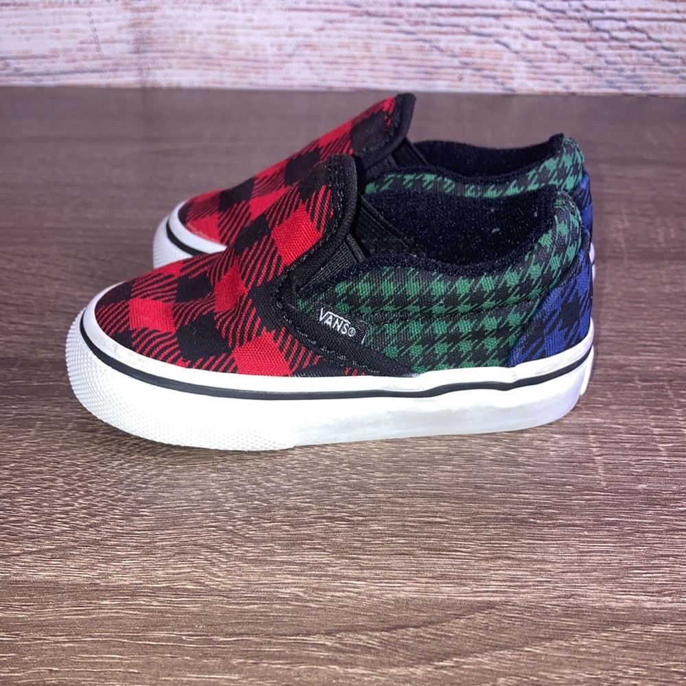 EUC Toddler 2 Vans Classic Slip-On Buffalo Mix Plaid Red Green Blue